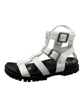 MIA Malissa Gladiator Sandals Women’s White Lug Sole Buckle Strap NWT